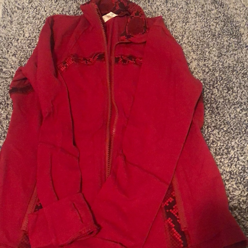 Women’s Lululemon zip up jacket